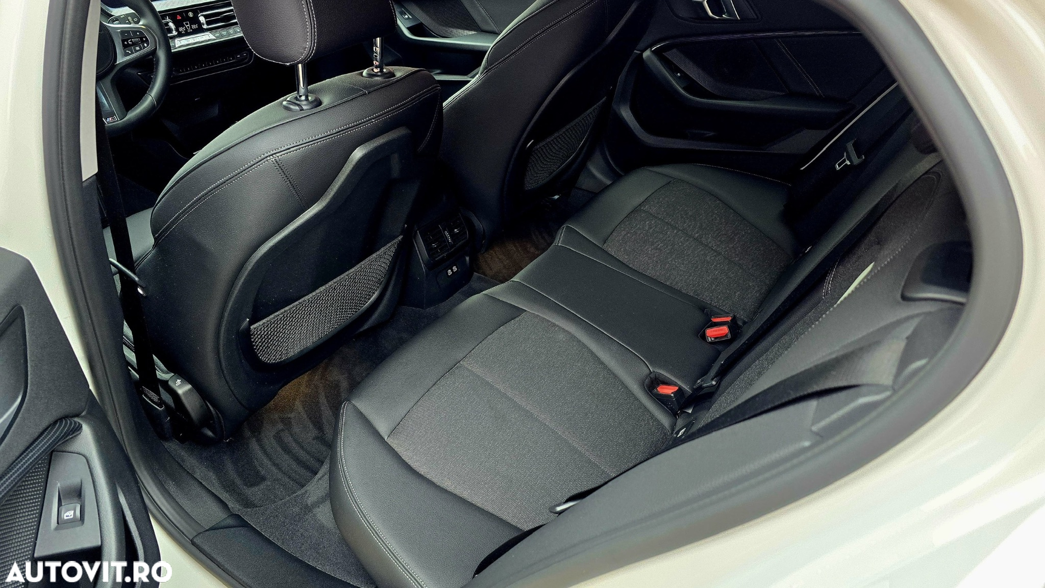 BMW Seria 1 - 18
