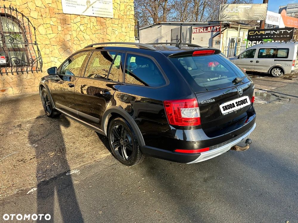 Skoda Octavia Scout 2.0 TDI 4x4 DSG - 2