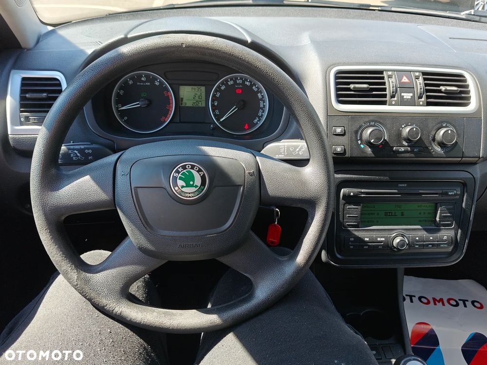 Skoda Fabia 1.4 16V Ambiente - 20