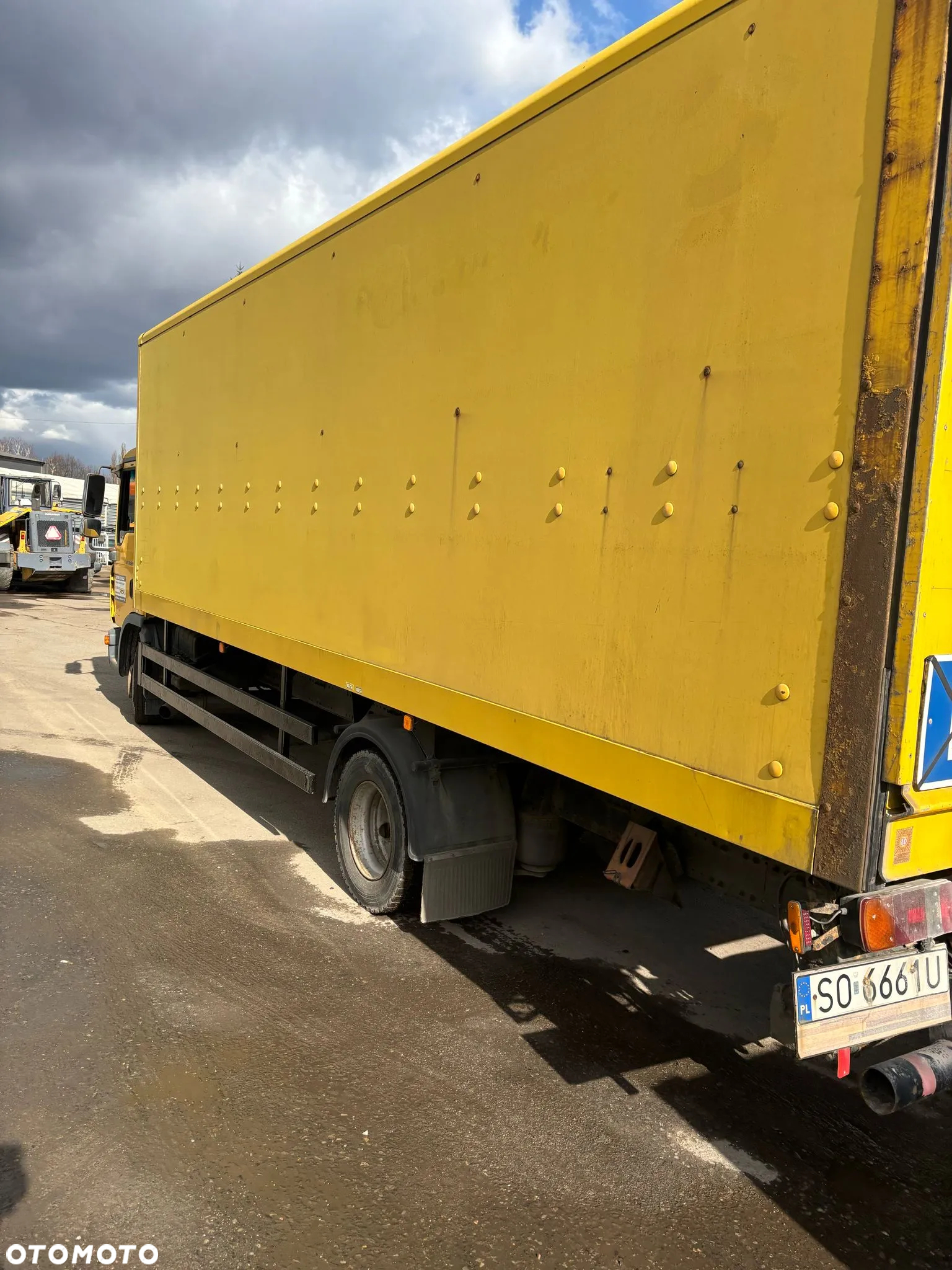 MAN TGL 12.240 - 2