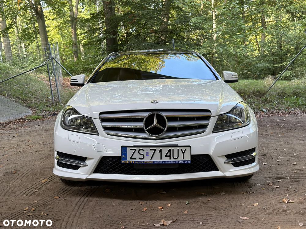 Mercedes-Benz Klasa C 350 CGI BlueEff - 11