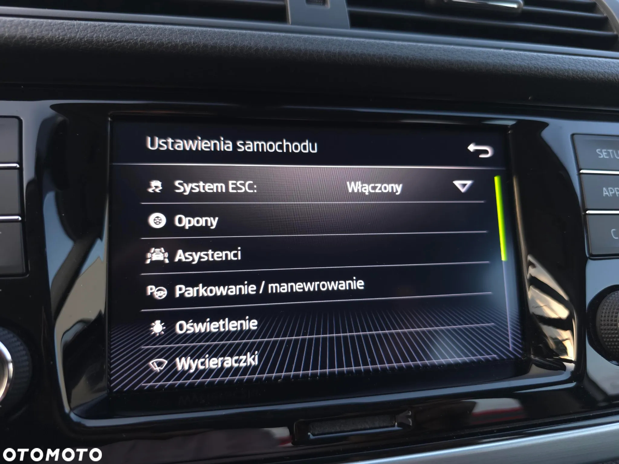 Skoda Fabia 1.0 Ambition - 32