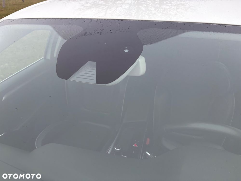 Renault Megane ENERGY TCe 130 BOSE EDITION - 15