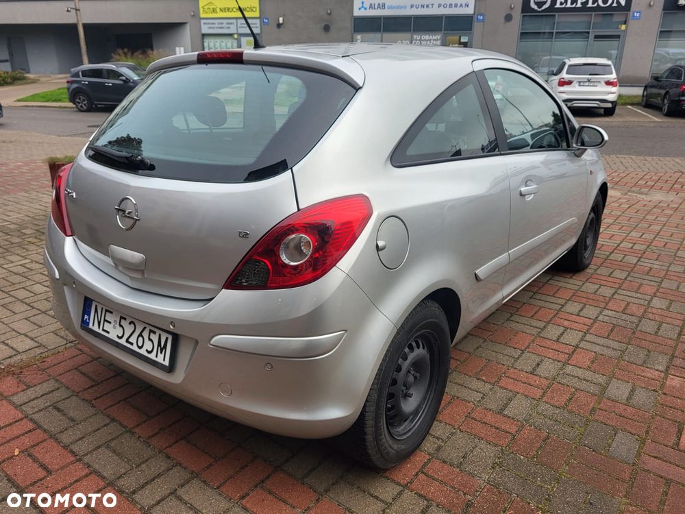 Opel Corsa - 7