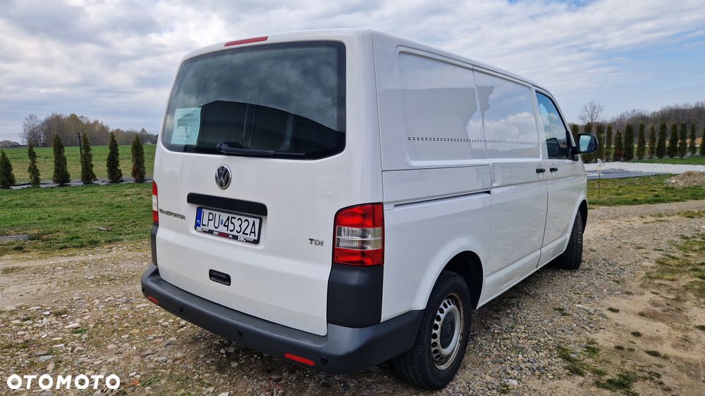 Volkswagen Transporter Doka Kurz Trendline - 2