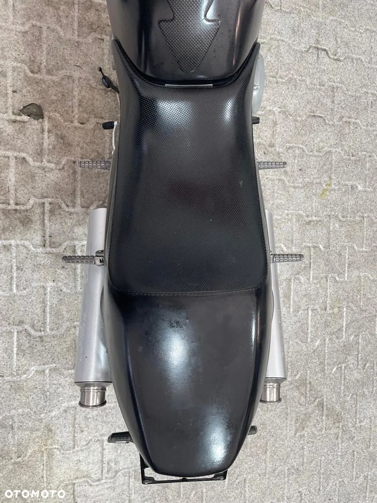 Ducati Monster - 28