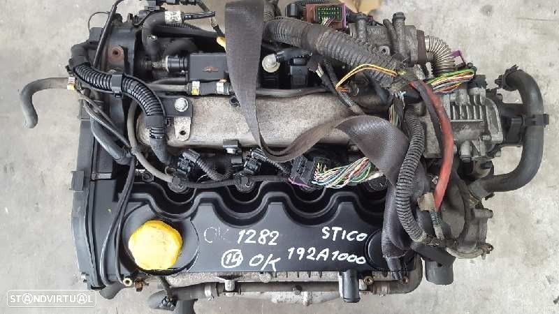 MOTOR COMPLETO FIAT STILO MULTI WAGON 2004 - 3