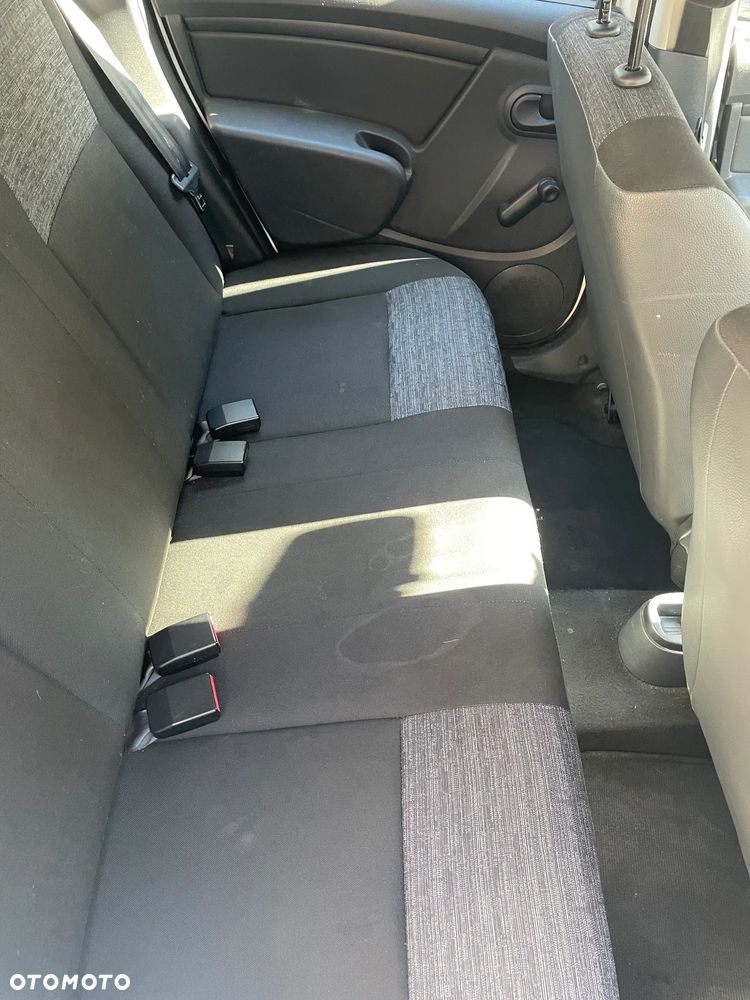 Dacia Duster 1.6 16V 105 4x2 Ice - 6