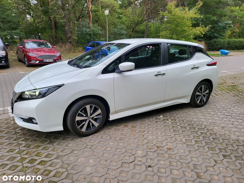Nissan Leaf 40 kWh ACENTA - 11