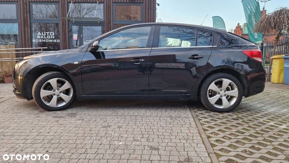 Chevrolet Cruze 1.8 LT+ - 19
