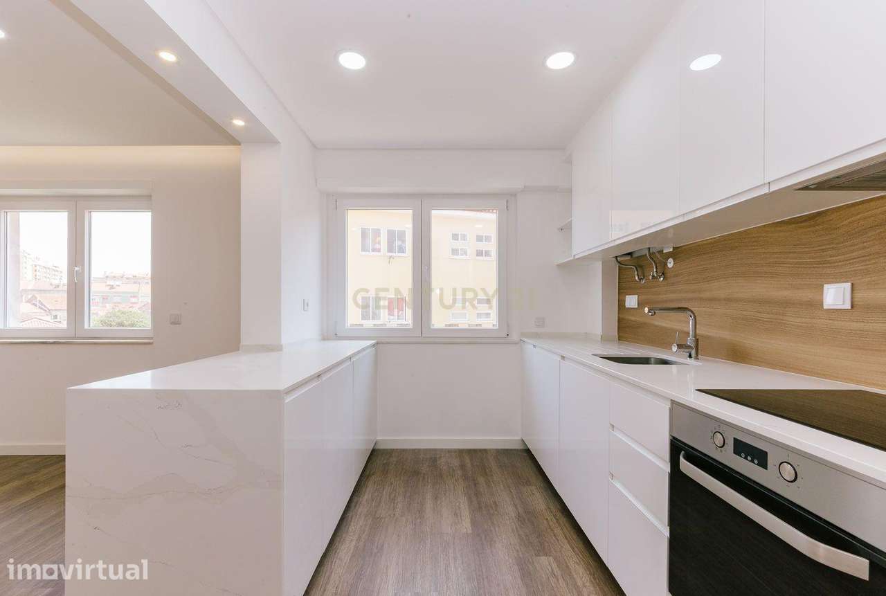 Apartamento T2 novo em Sacavém - Grande imagem: 2/16
