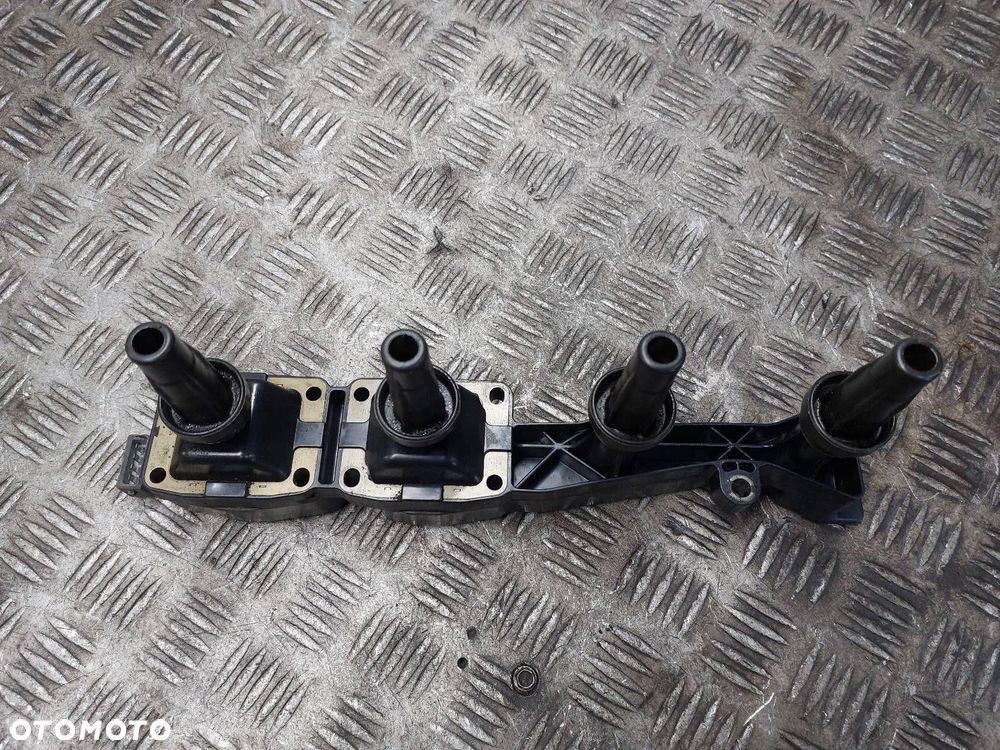 CEWKA ZAPŁONOWA CITROEN C4 I 1.6 16V BERU 0040102045 - 3