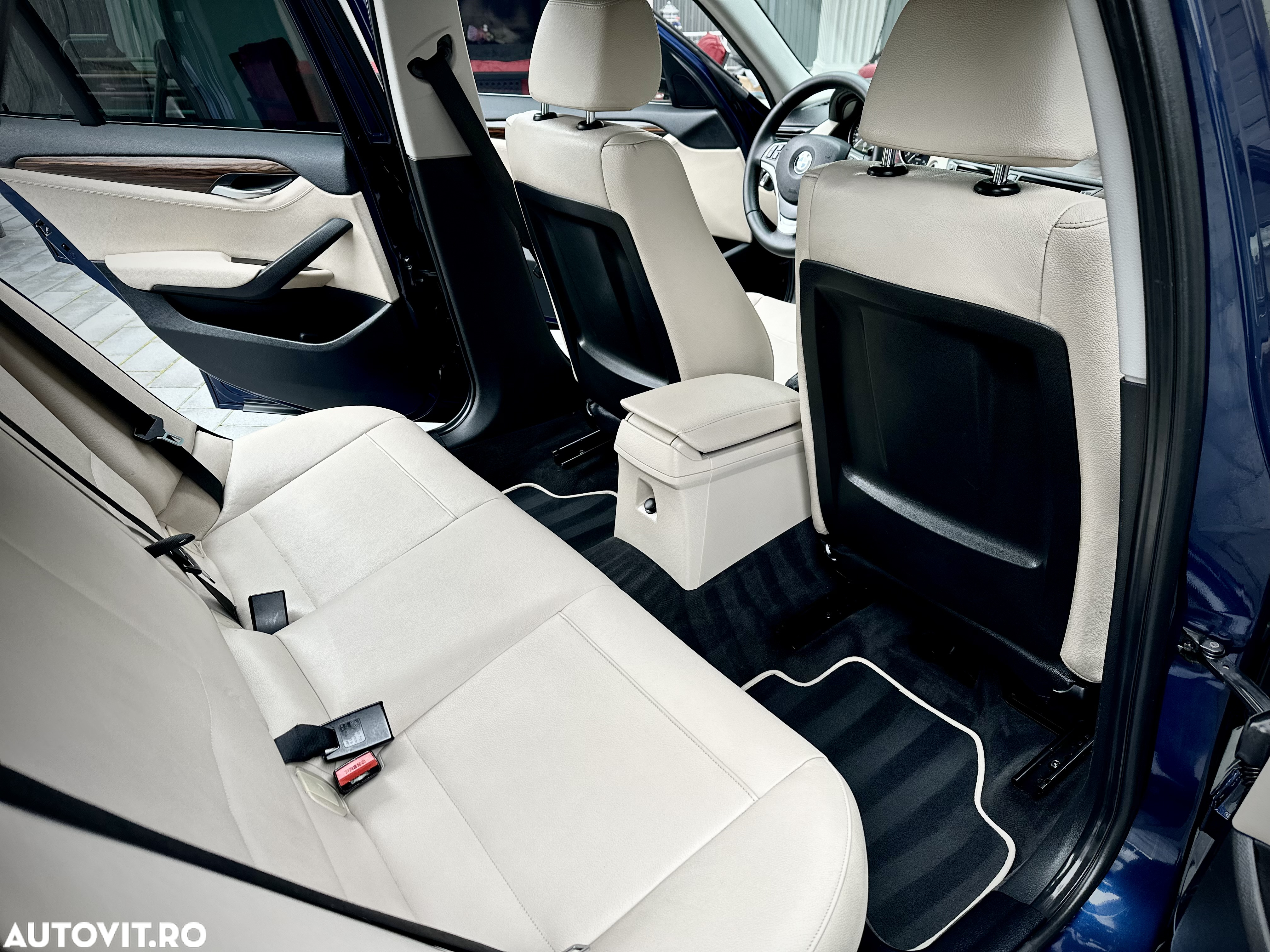 BMW X1 xDrive20d Aut. xLine - 13