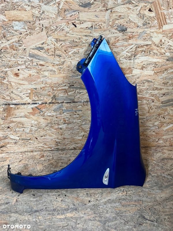 BŁOTNIK lewy HYUNDAI I20 Kod lakieru: U6