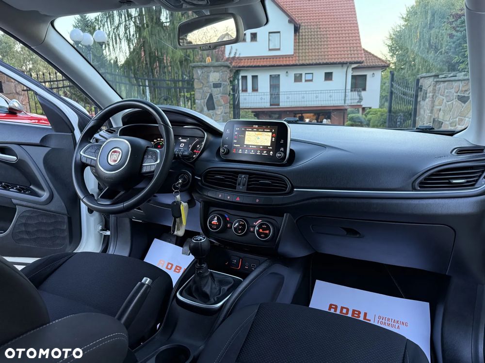 Fiat Tipo 1.4 T-Jet 16v S-Design - 8