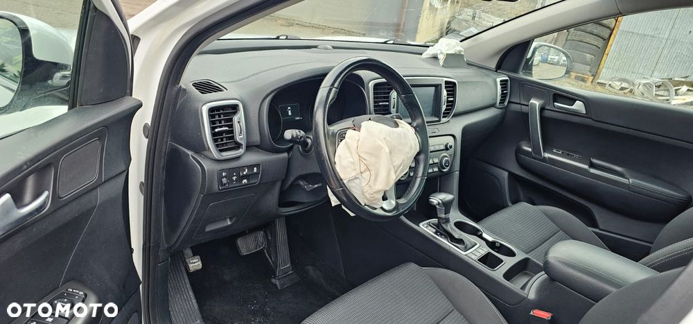 Kia Sportage 1.7 CRDI 2WD ISG Dream-Team Edition - 10