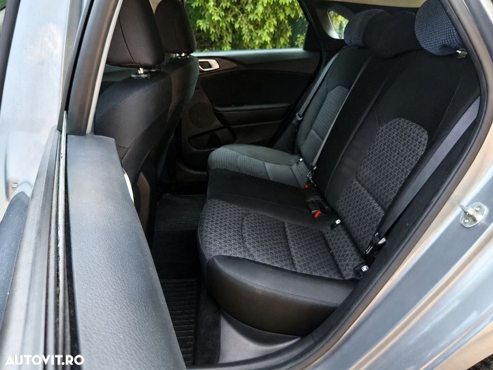 Kia Ceed 1.5 T-GDI 6MT Best - 15