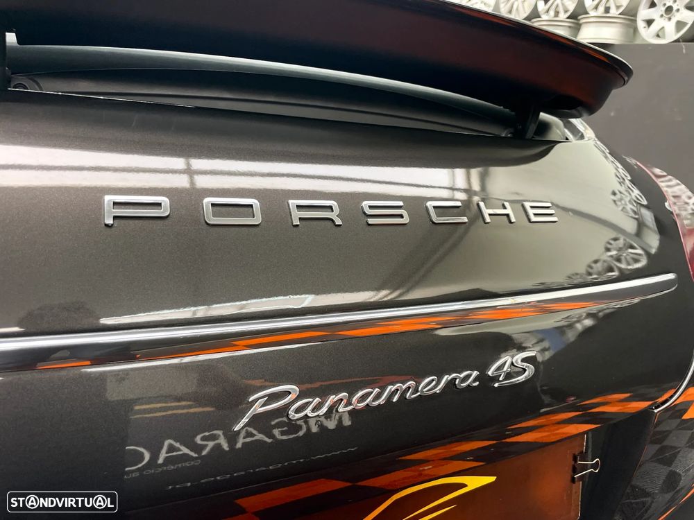 Porsche Panamera 4 S PDK - 33
