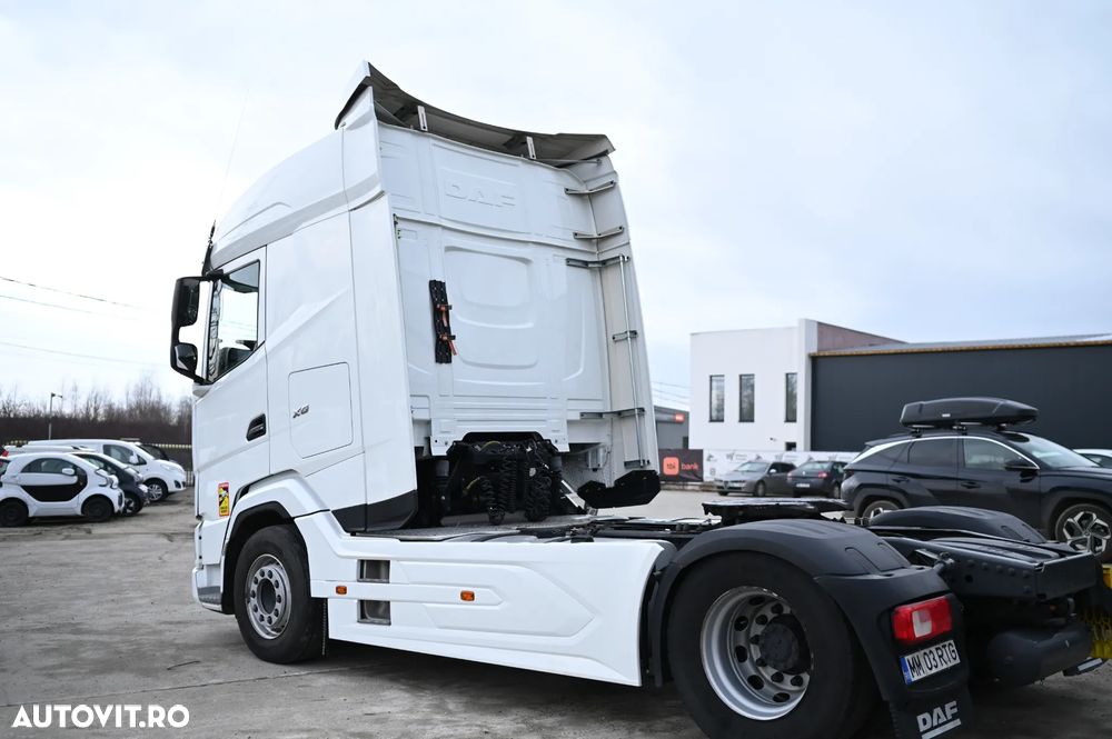 DAF XG - 4