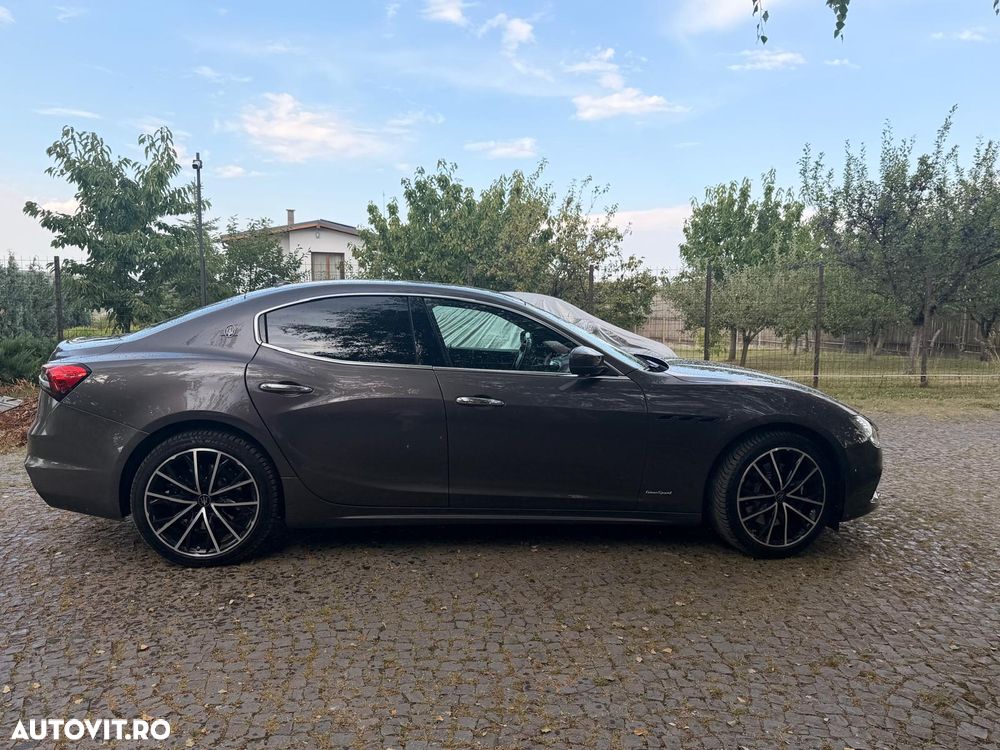 Maserati Ghibli - 7