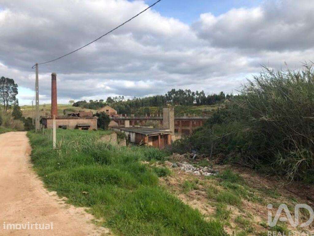 Loja / Estabelecimento Comercial em Ventosa de 6851,00 m2 - Grande imagem: 4/9