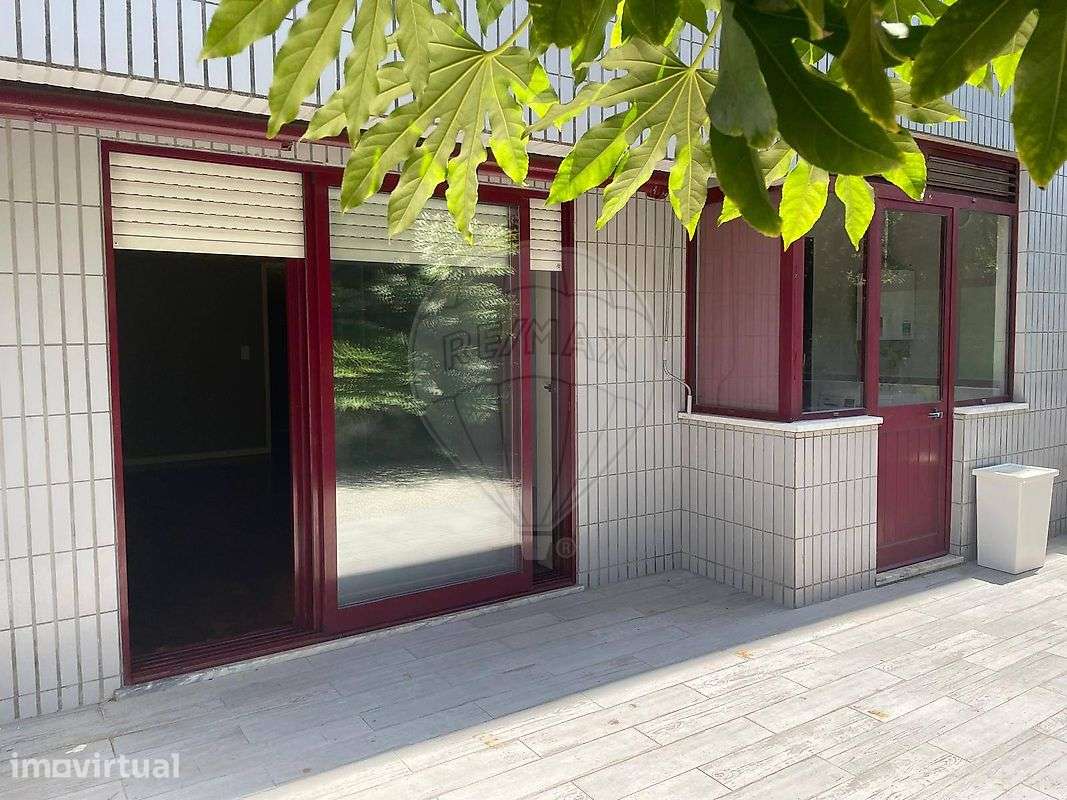 Apartamento T1 para arrendamento - Grande imagem: 2/16