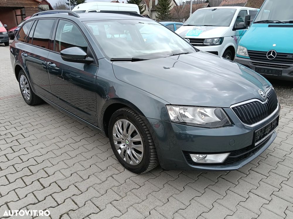 Skoda Octavia - 2