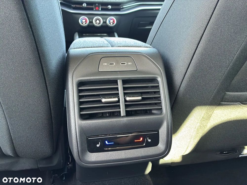 Skoda Superb - 27