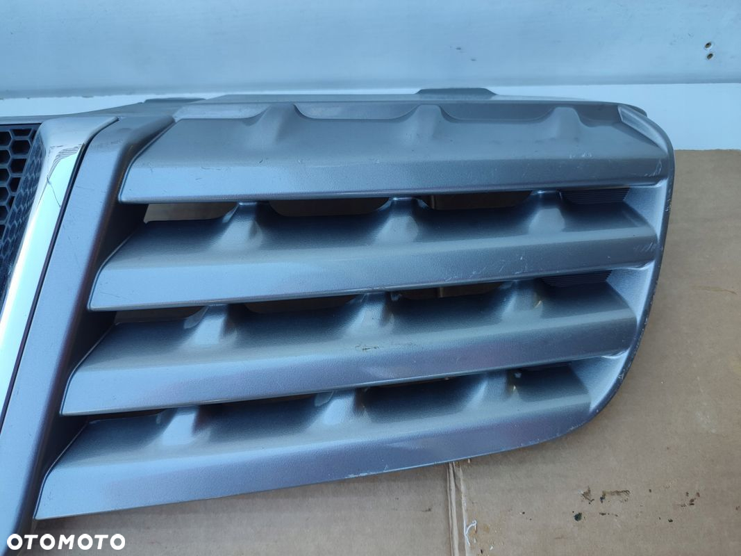 Grill atrapa chłodnicy NISSAN QASHQAI I J10 06-10 - 5
