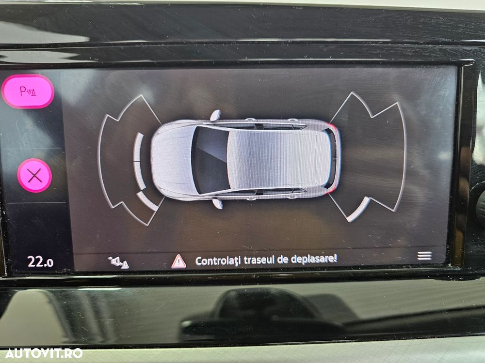 Volkswagen Golf 2.0 TDI Life - 17