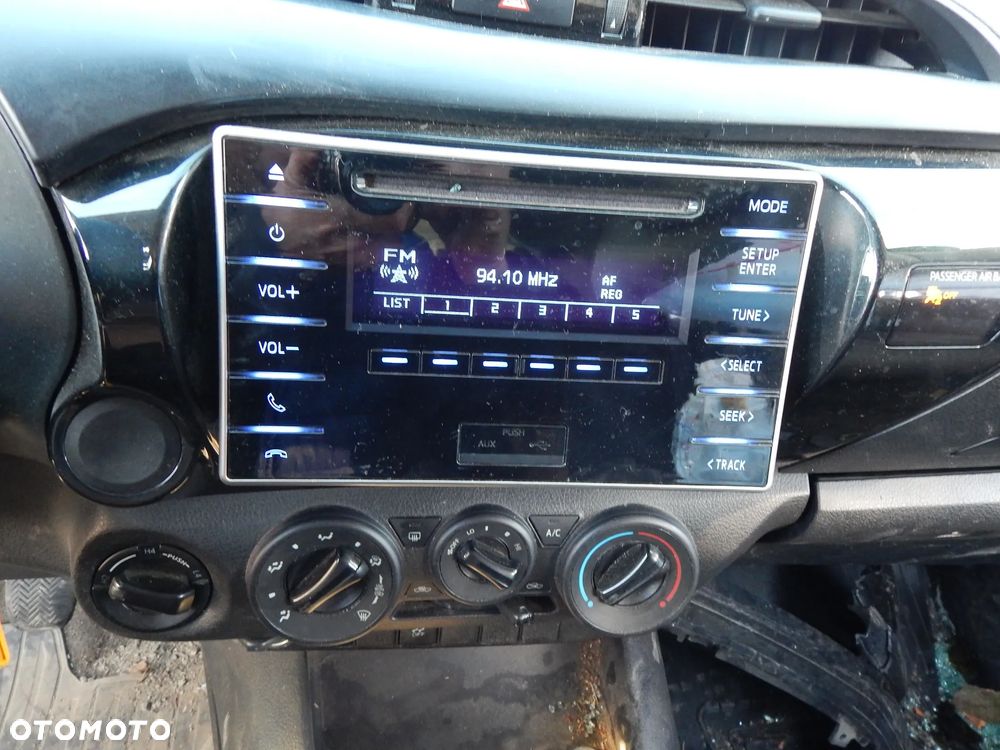 Toyota Hilux - 14