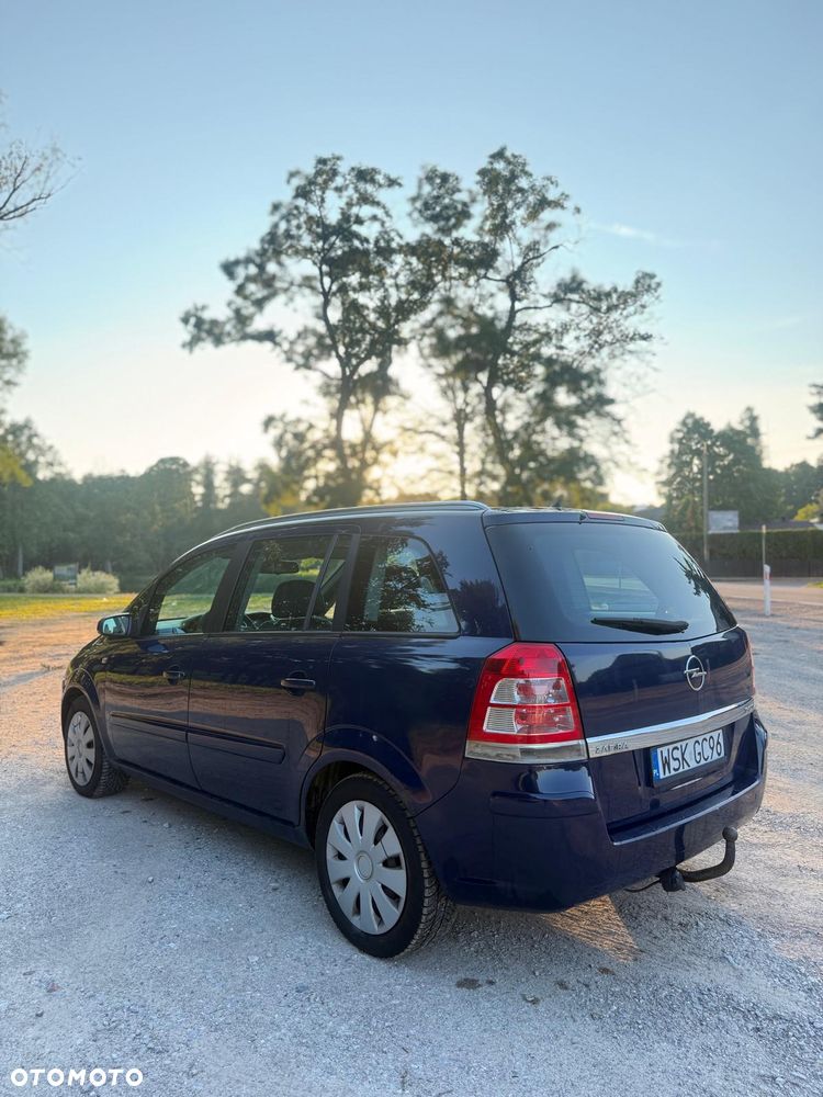 Opel Zafira 1.9 CDTI Automatik - 3