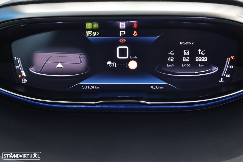 Peugeot 3008 1.5 BlueHDi GT Pack EAT8 - 16