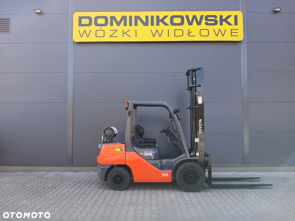 Toyota 02-8FGJF35 - 1