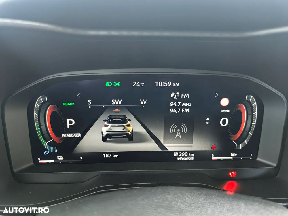 Nissan Juke Hybrid N-Connecta - 11