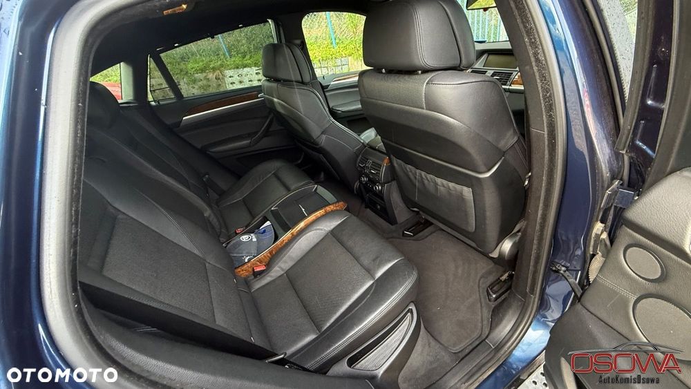 BMW X6 - 36
