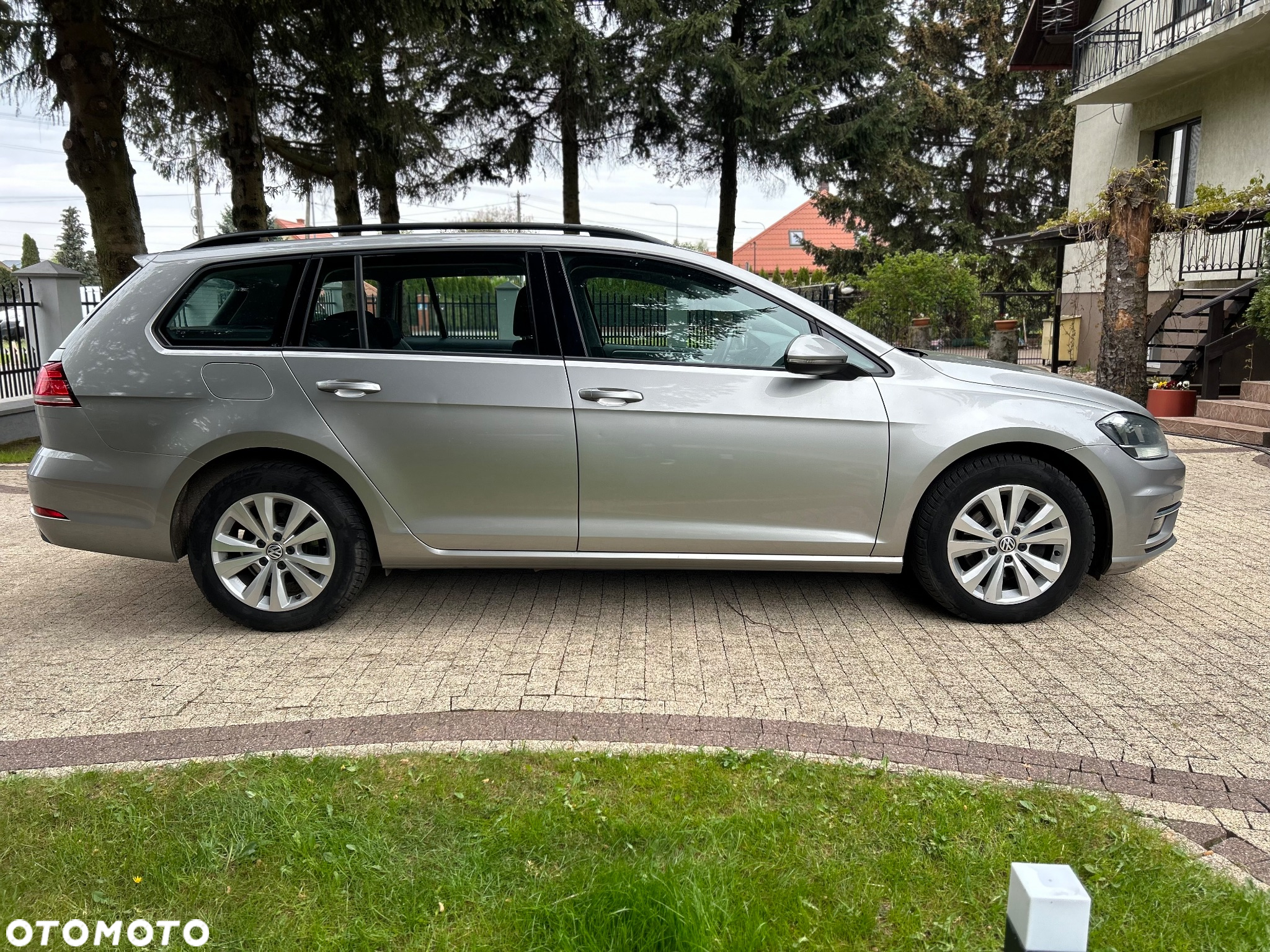 Volkswagen Golf VII 1.6 TDI BMT Comfortline - 9