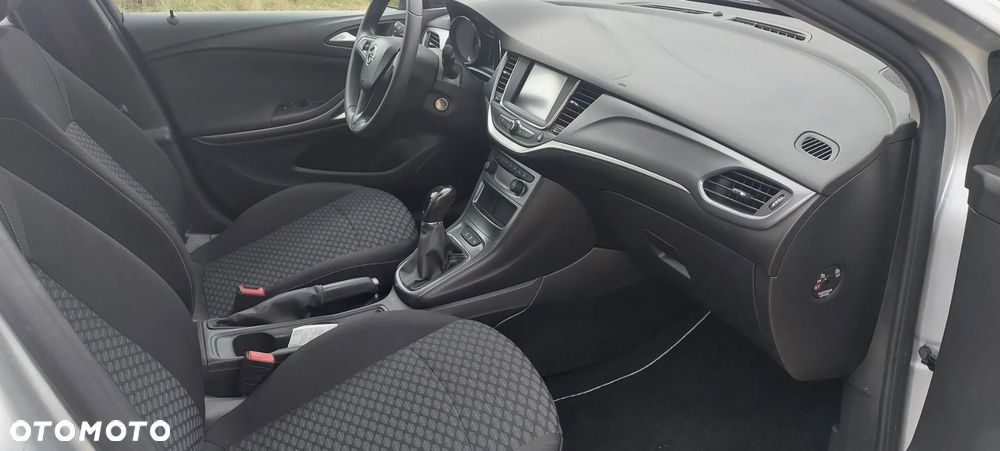 Opel Astra 2020