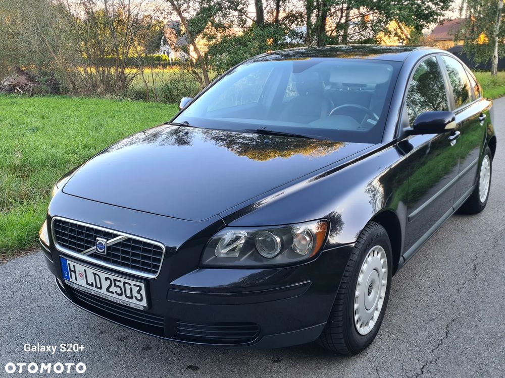 Volvo S40 - 1