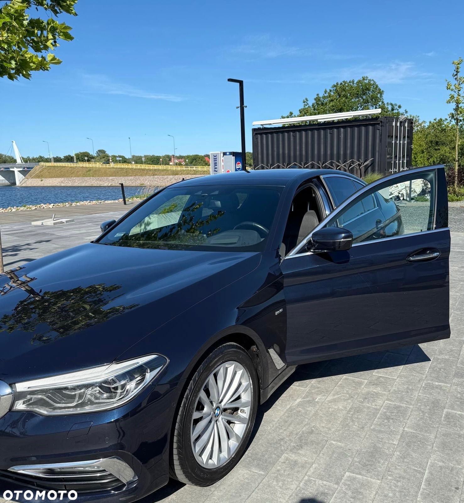BMW Seria 5 540i xDrive Luxury Line - 6