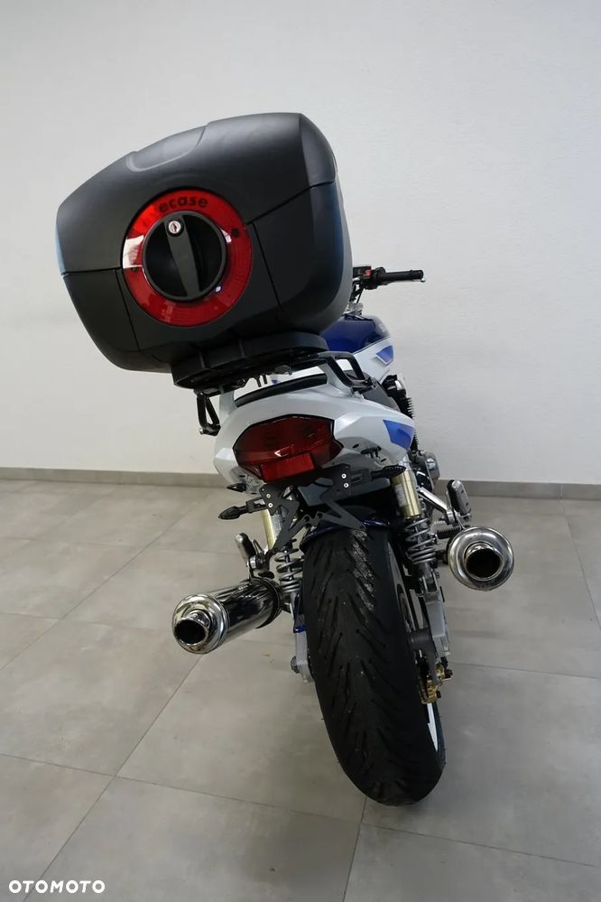 Suzuki GSX - 10