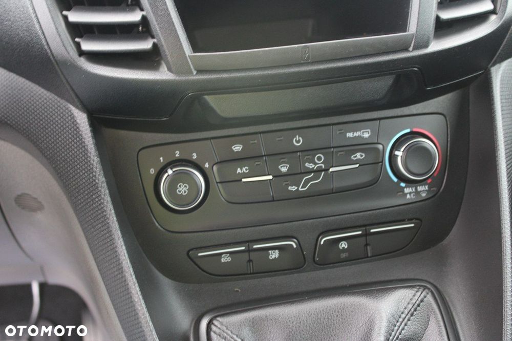 Ford Transit Connect - 18
