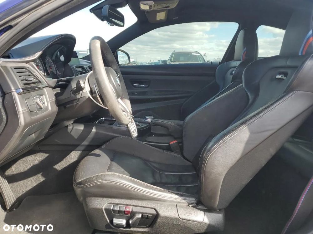 BMW M4 - 7