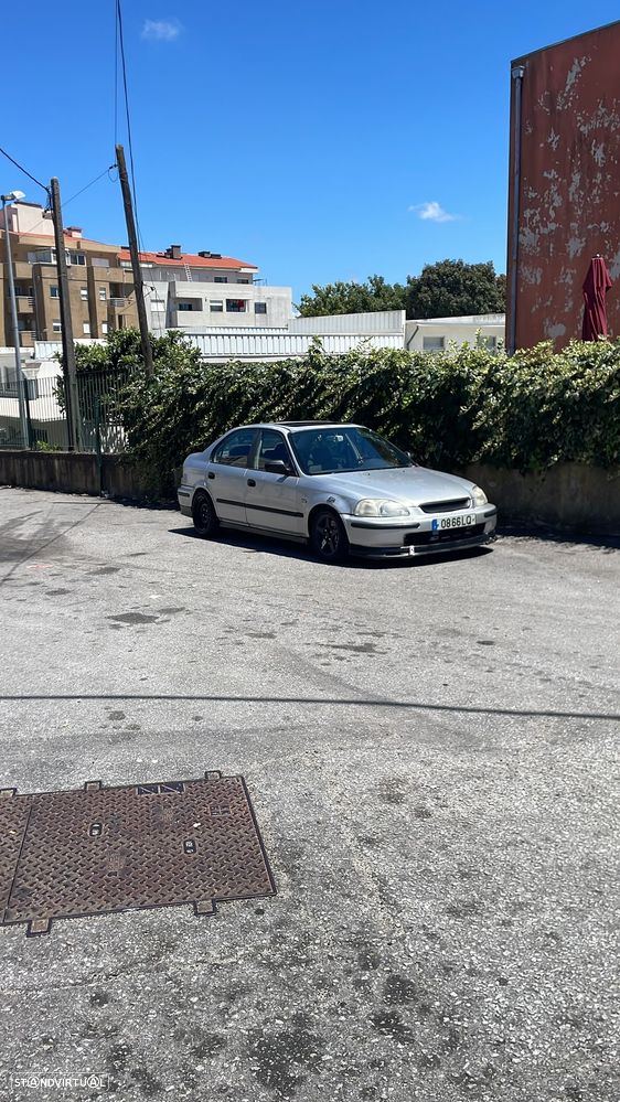 Honda Civic 1.4 LS - 5