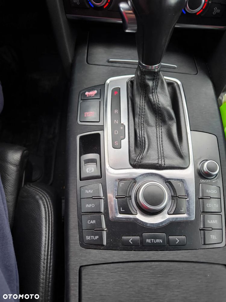 Audi A6 Allroad - 28