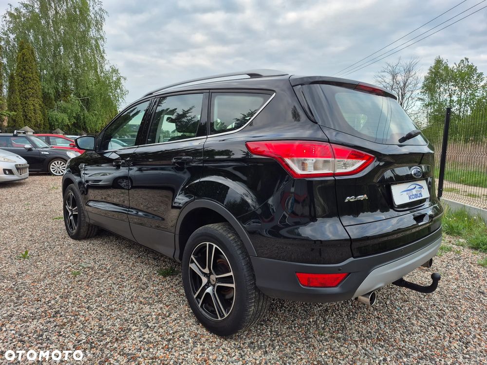 Ford Kuga 1.6 EcoBoost 2x4 Titanium - 6