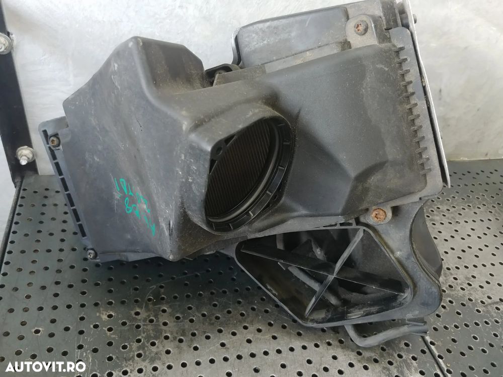 carcasa filtru aer 2.0 tdi audi a4 b8 8k  8k0133835ad - 1