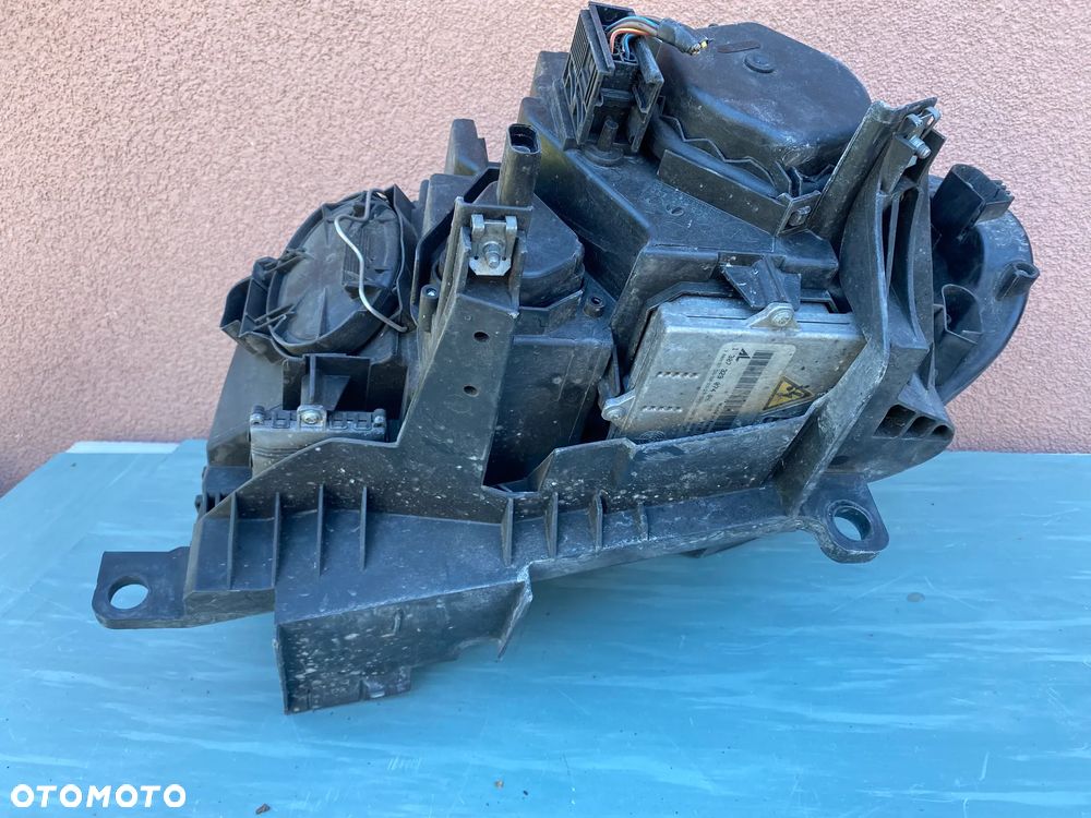 lampa BMW X3 E83 xenon dynamic prawa eu cała - 7