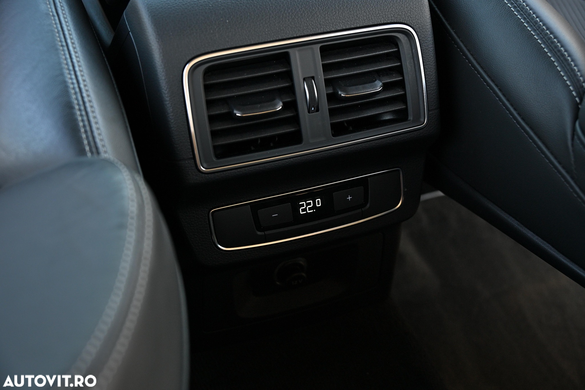 Audi Q5 2.0 40 TDI quattro S tronic Sport - 22