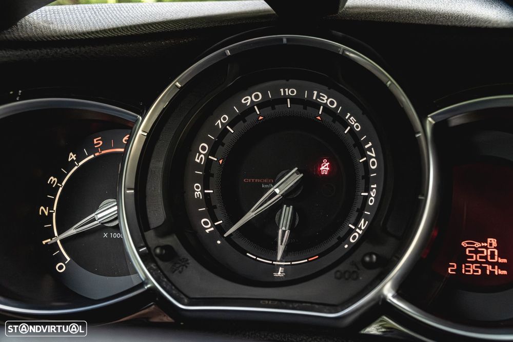 Citroën DS3 1.6 e-HDi So Chic - 25